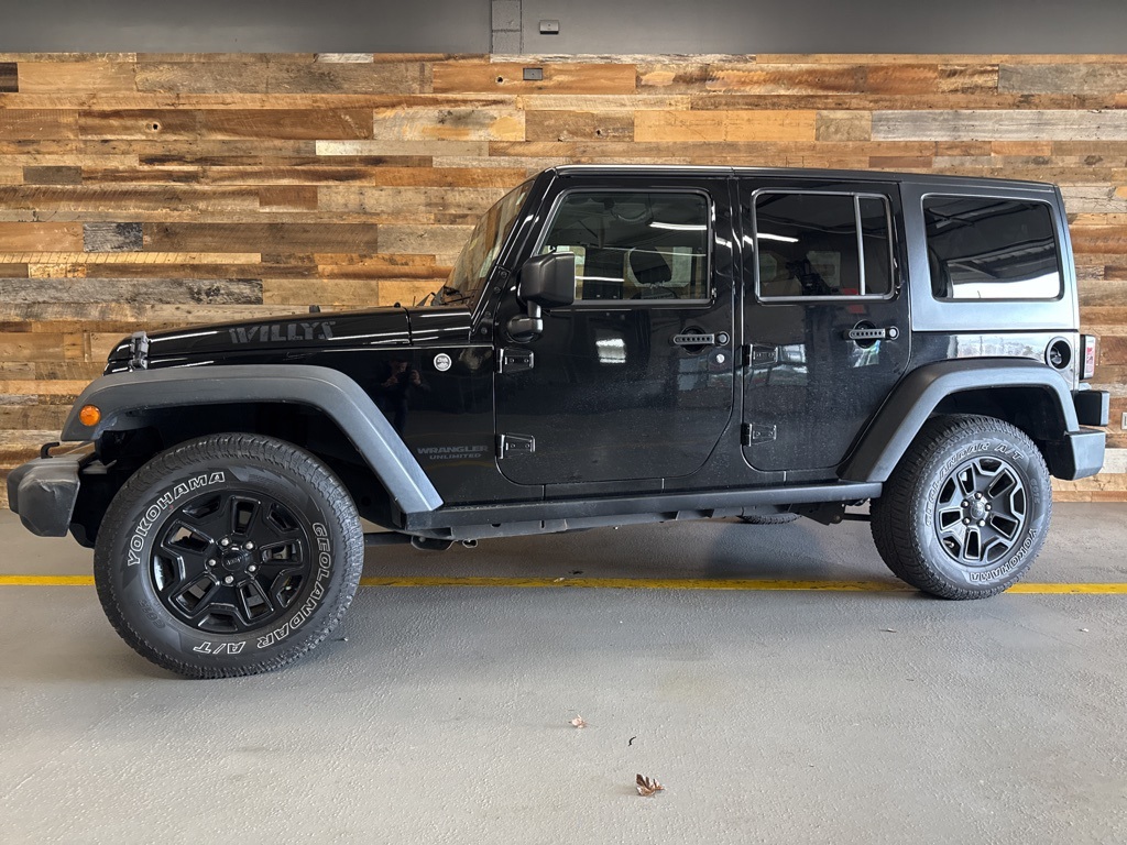 2017 Jeep Wrangler Unlimited Willys photo 2