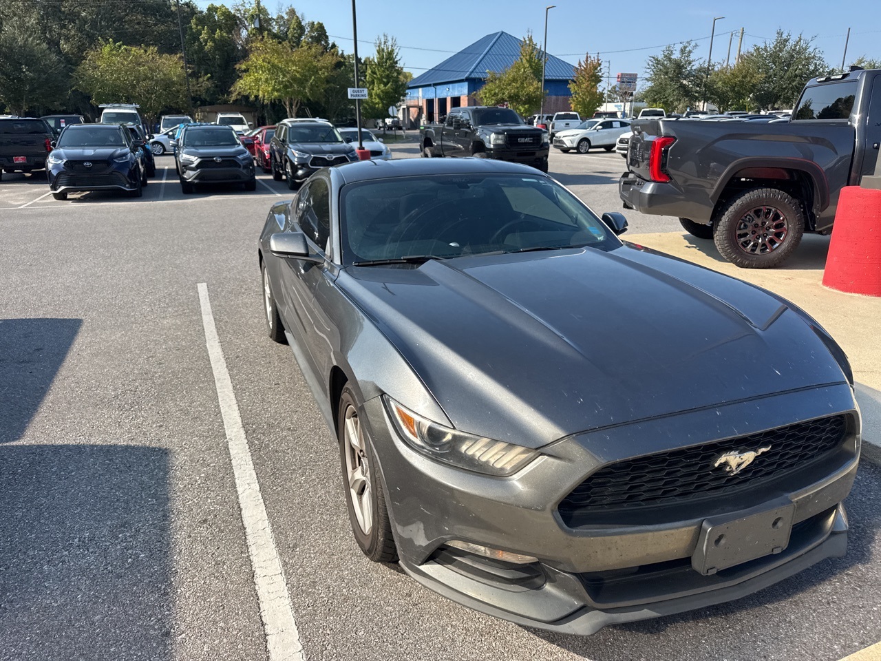 2017 Ford Mustang V6 photo 3