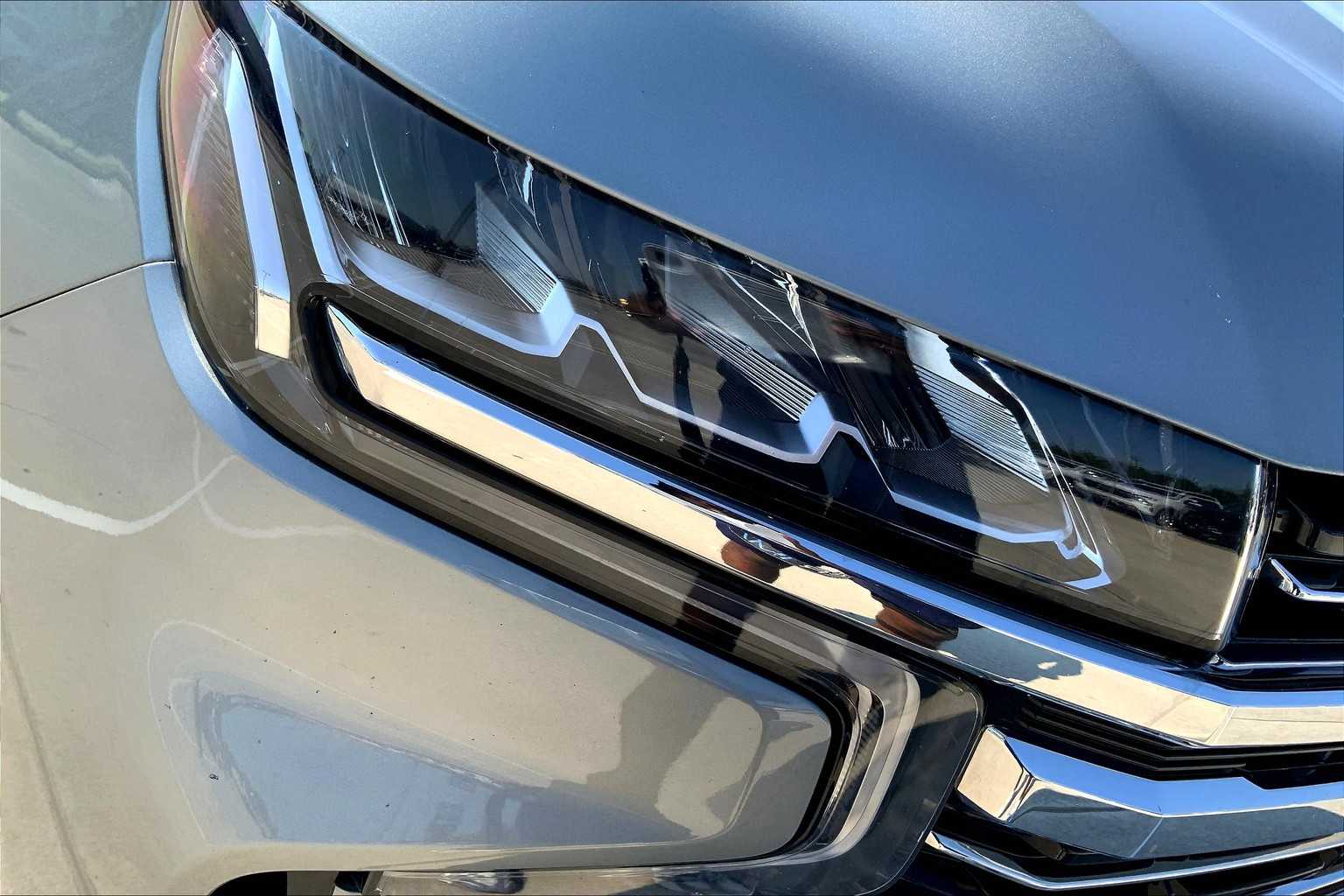 2024 Chevrolet Suburban LT photo 23