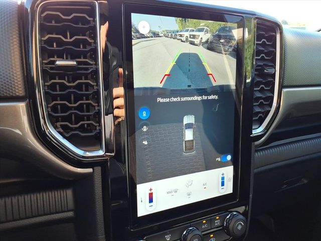 2025 Ford Ranger XLT photo 17