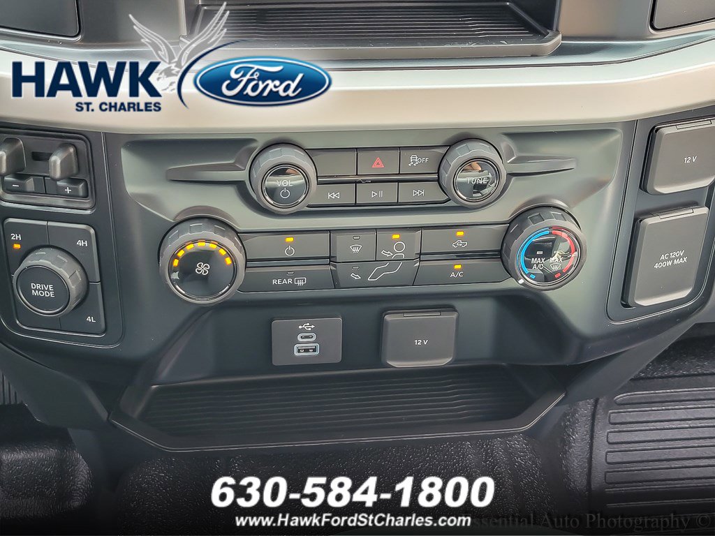 2025 FORD F-450 - Image 13