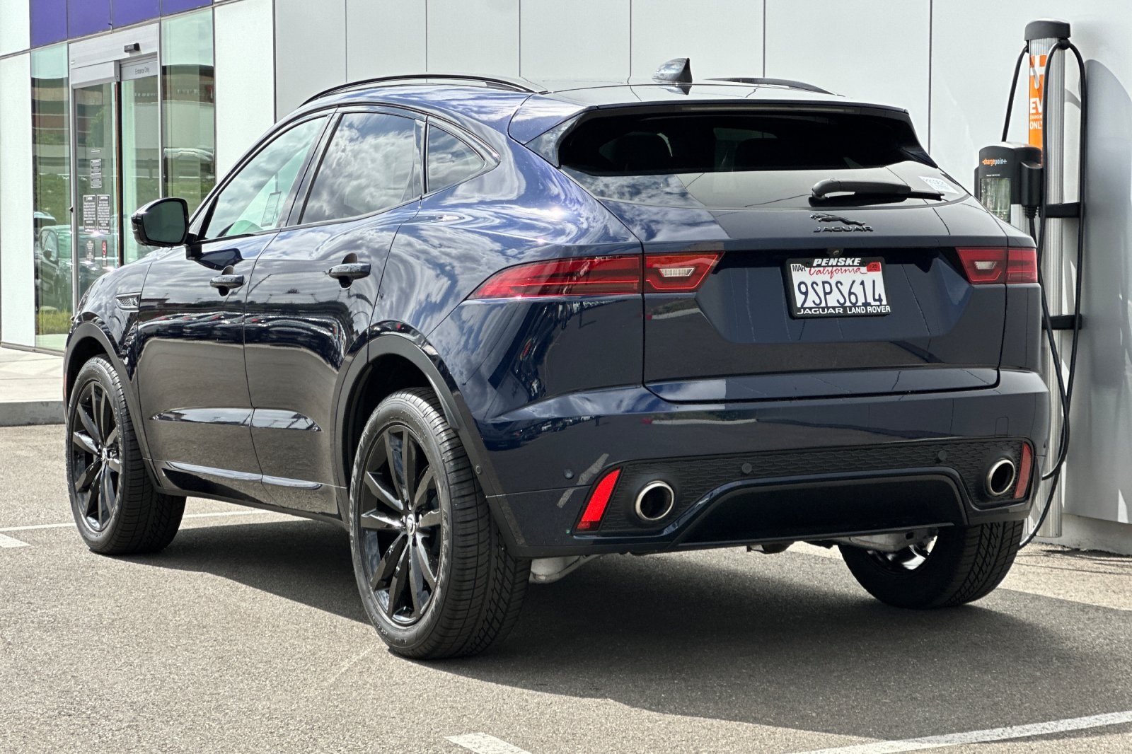 2024 Jaguar E-PACE R-Dynamic SE photo 3
