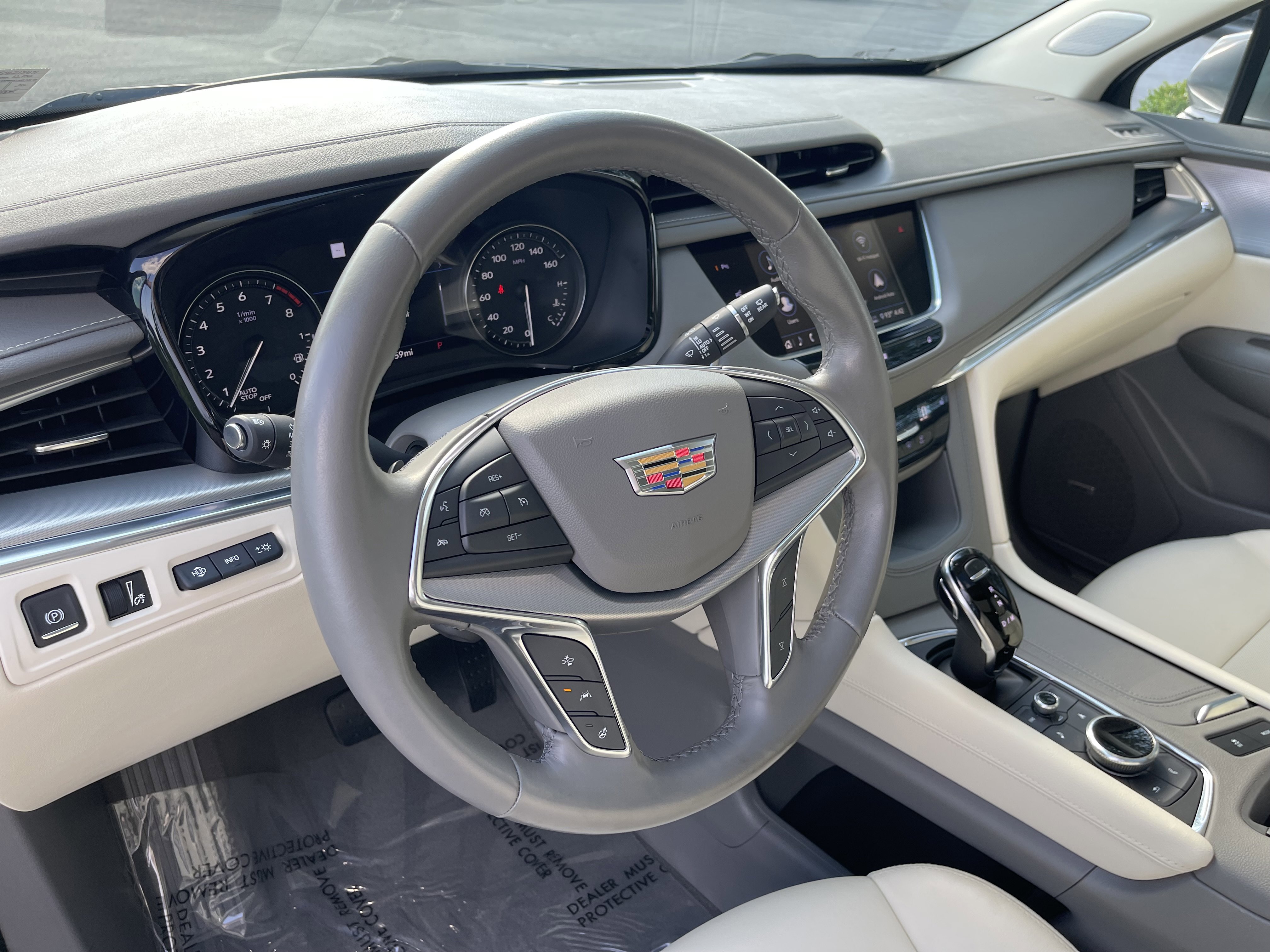 2020 Cadillac XT5 Premium Luxury photo 8