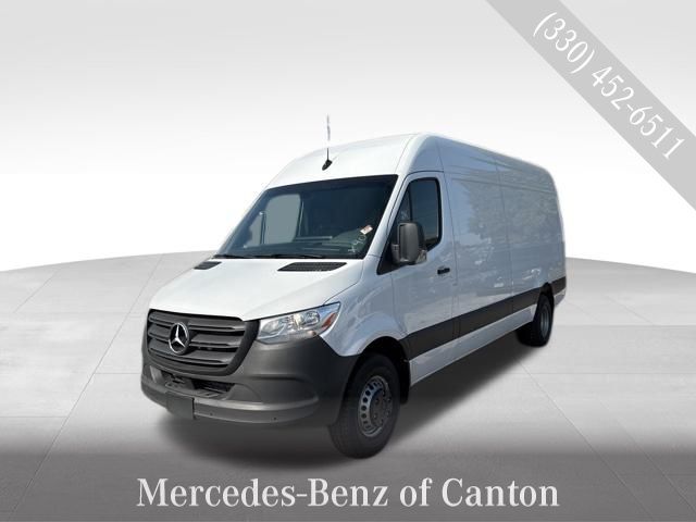 2024 Mercedes-Benz Sprinter Cargo Van Base's photo