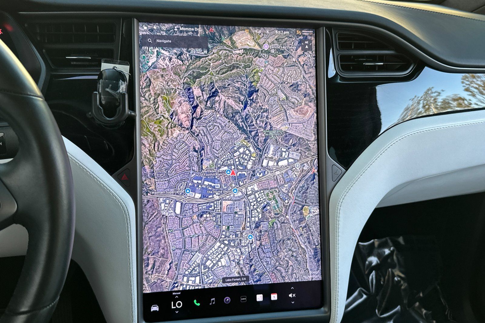 2020 Tesla Model X Long Range photo 14