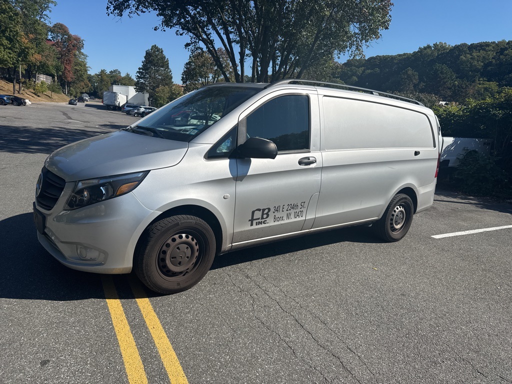 2021 Mercedes Benz Metris Cargo photo 2