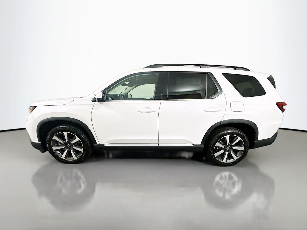 2025 Honda Pilot Touring photo 6