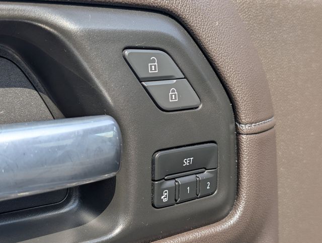 2021 Gmc Sierra 1500 SLT photo 17