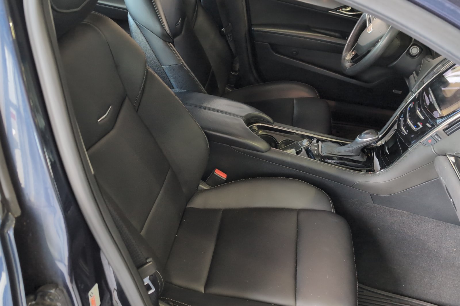 2017 Cadillac ATS Base photo 3