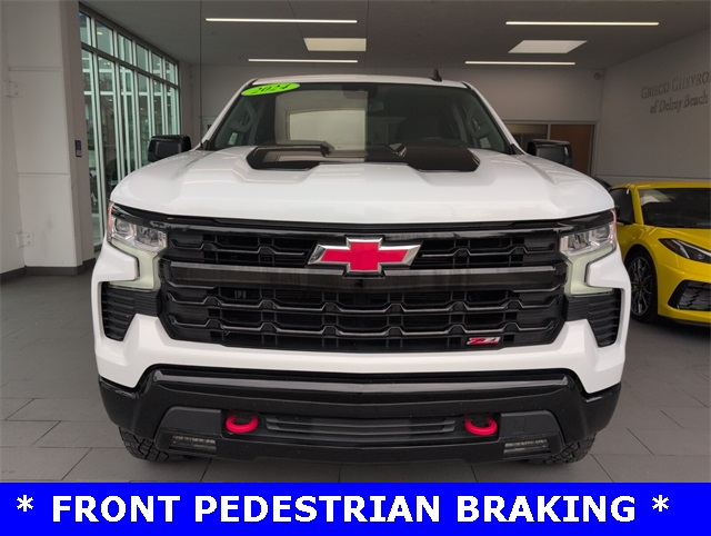 2024 Chevrolet Silverado 1500 LT Trail Boss photo 3