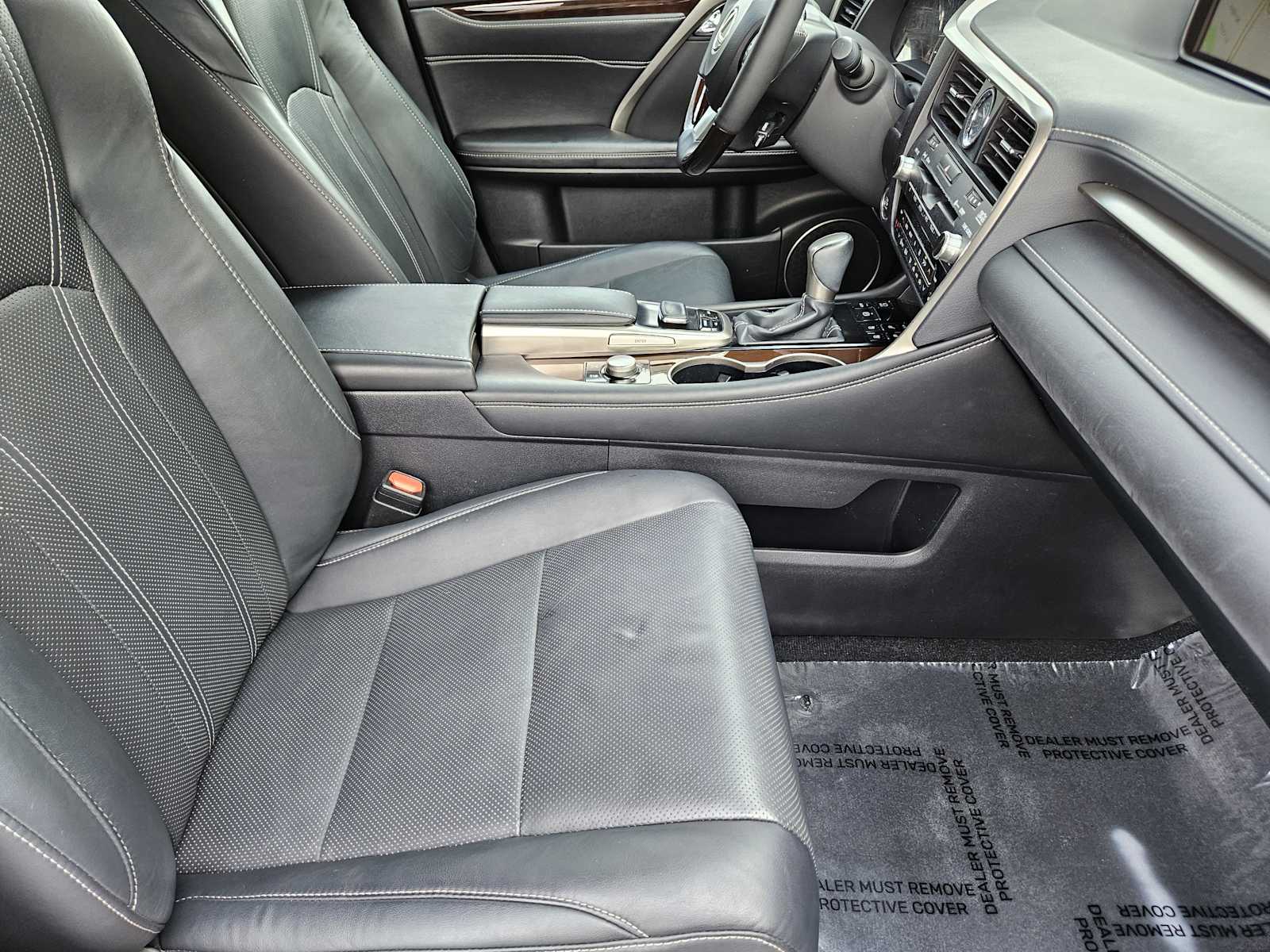 2017 Lexus RX photo 9
