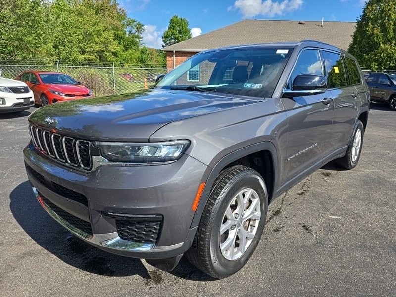 2021 Jeep Grand Cherokee Limited Sport photo 2