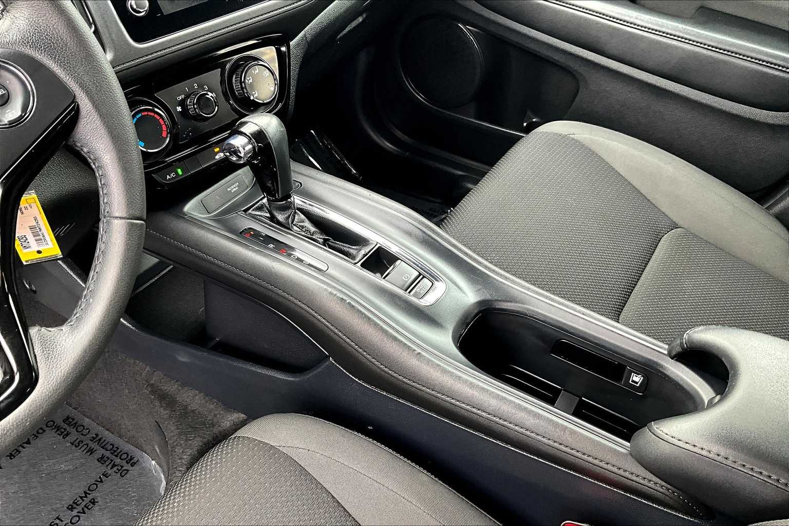 2022 Honda HR-V Sport photo 16