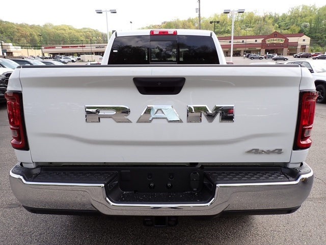 2025 Ram 2500 Tradesman photo 4