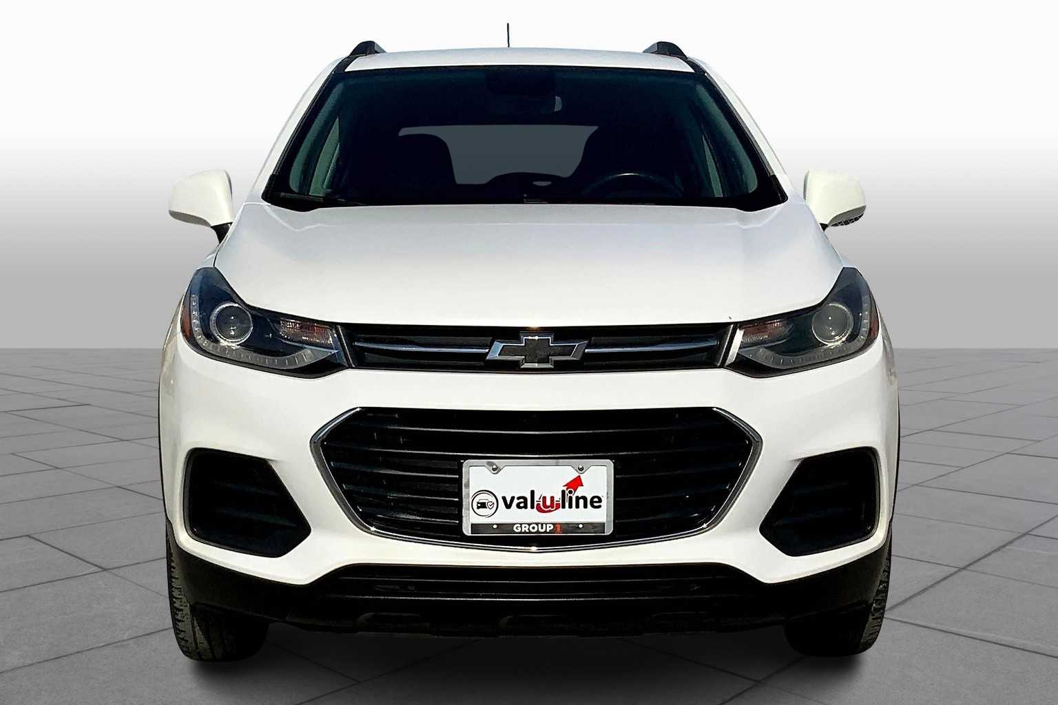 2022 Chevrolet Trax LT photo 3