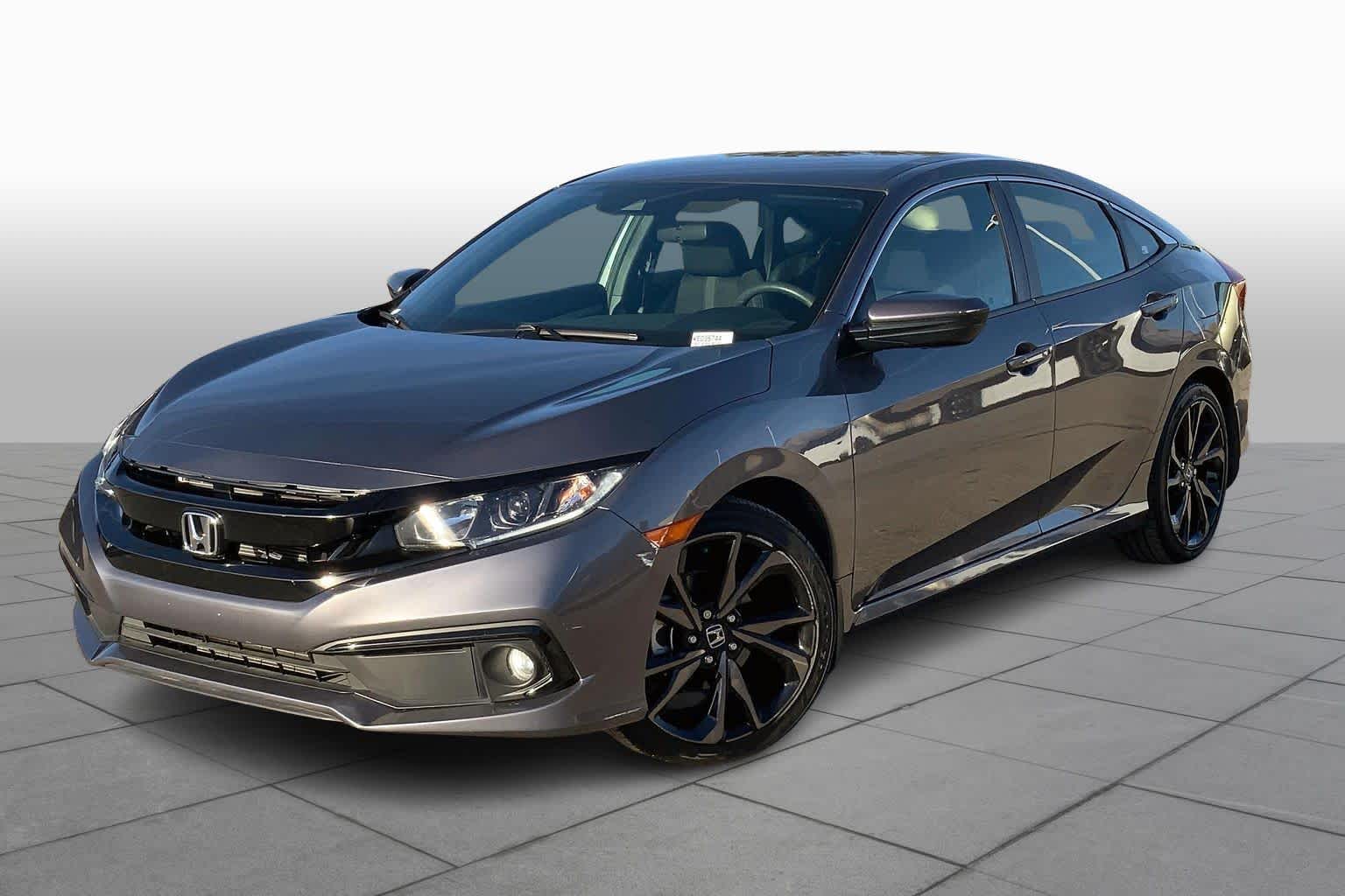 2019 Honda Civic Sport's photo