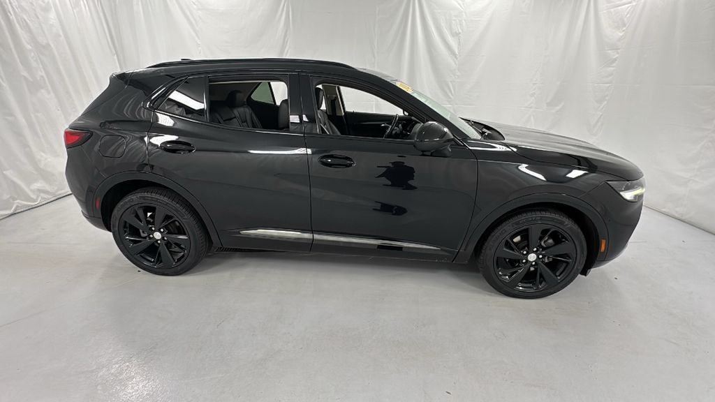 2021 Buick Envision Essence photo 2