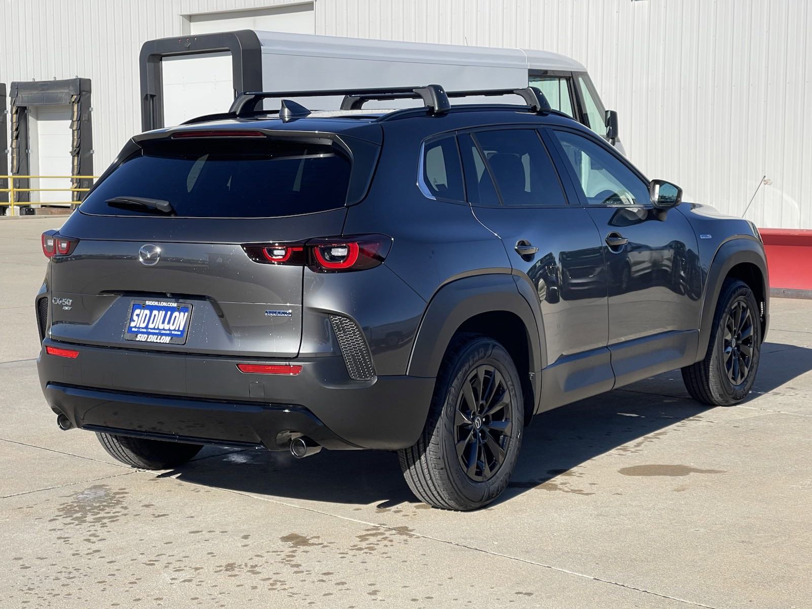 2025 Mazda CX-50 Premium photo 13