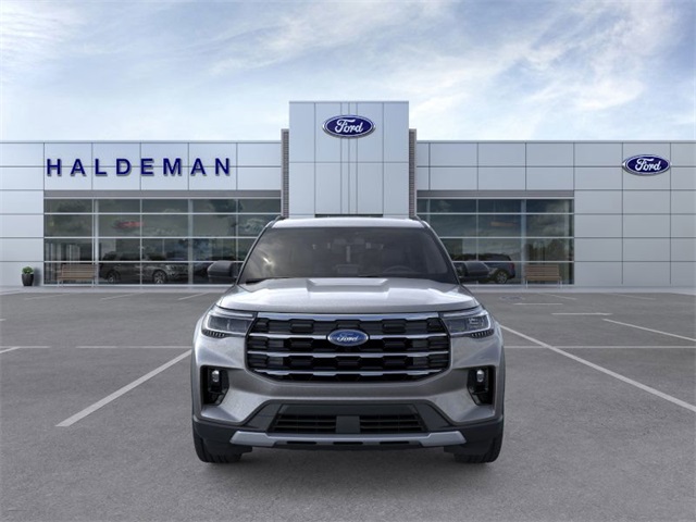 2026 Ford Explorer photo 4
