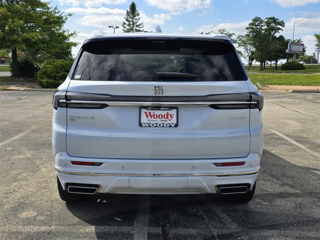 2026 Buick Enclave Avenir photo 3