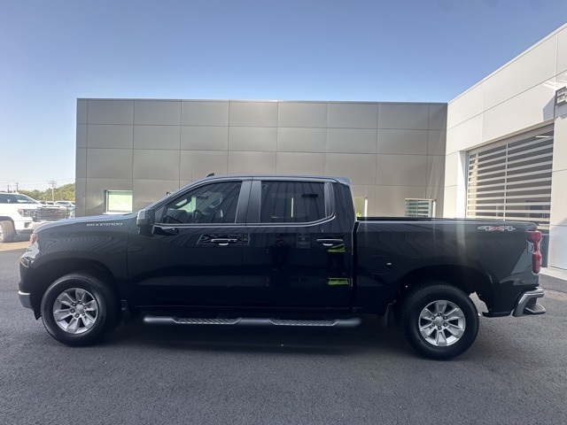 2022 Chevrolet Silverado 1500 LT photo 6