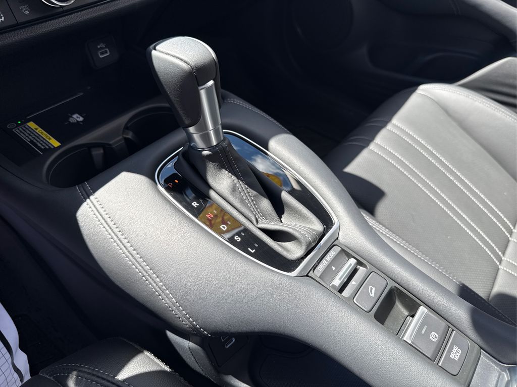 2024 Honda HR-V EX-L photo 31