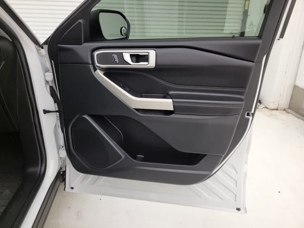 2022 Ford Explorer XLT photo 29