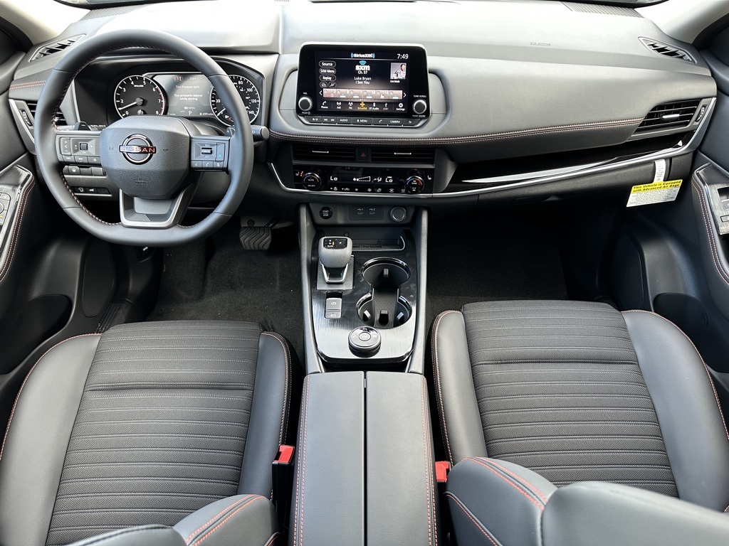 2026 Nissan Rogue SV photo 20