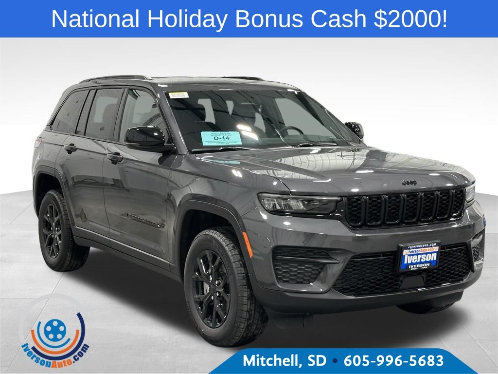 2025 Jeep Grand Cherokee Altitude's photo