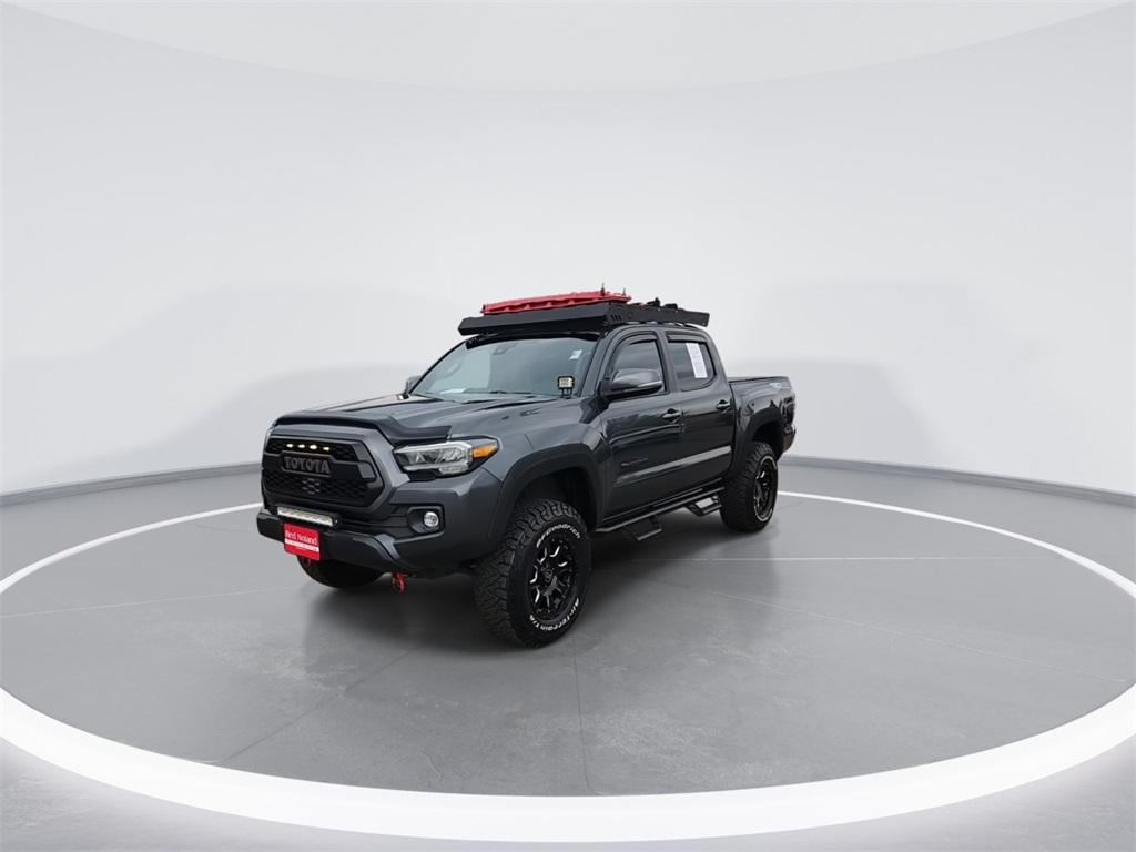 2022 Toyota Tacoma TRD Off-Road photo 4