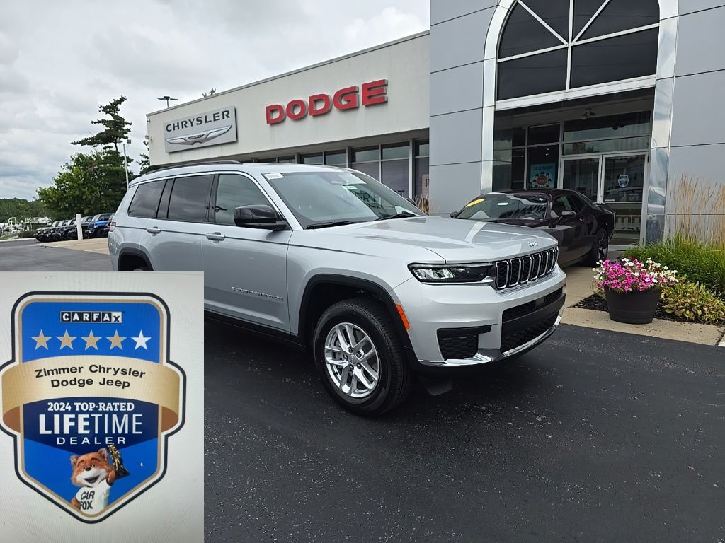 2025 Jeep Grand Cherokee L Laredo's photo