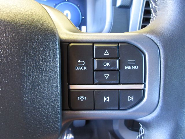 2025 Ford F-150 XLT photo 16