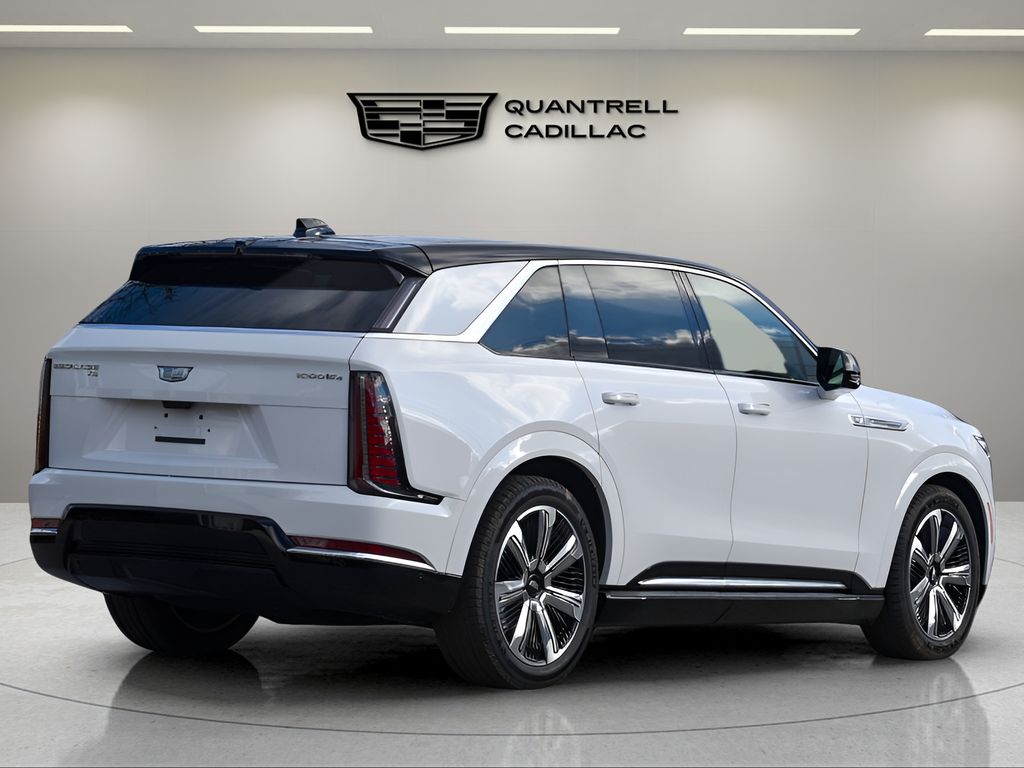 2025 Cadillac Escalade IQ Luxury photo 4