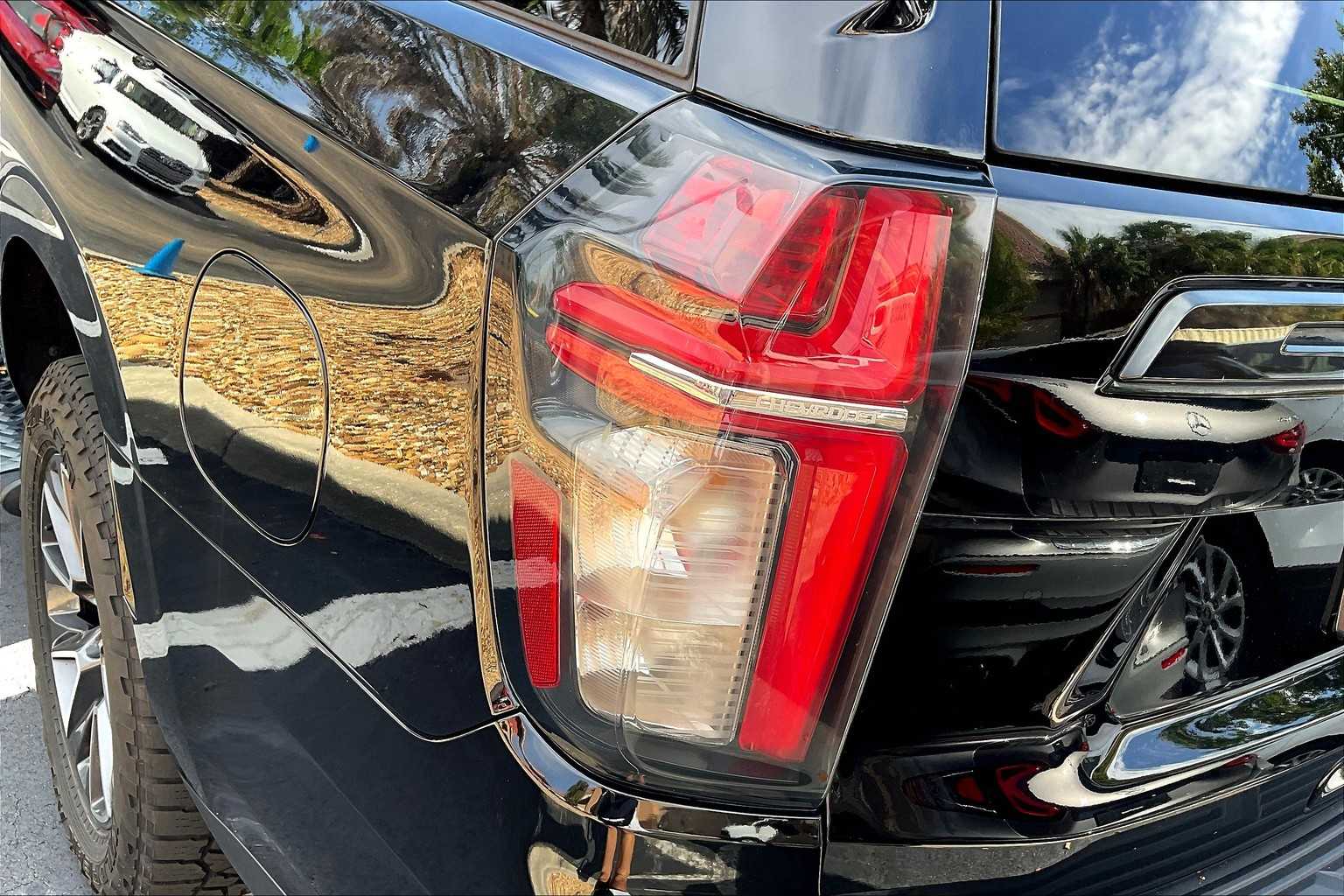 2021 Chevrolet Suburban Z71 photo 27