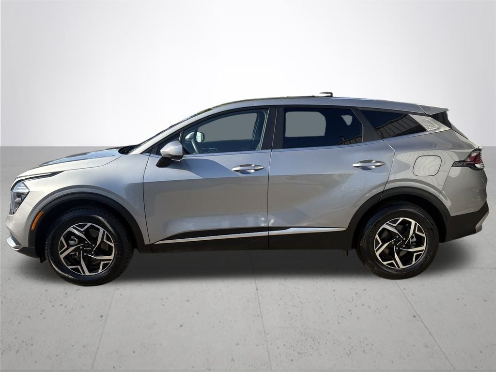 2023 Kia Sportage LX photo 11