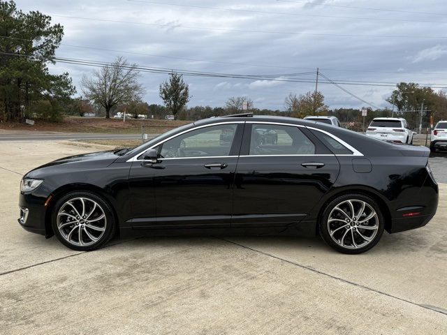 2019 Lincoln MKZ Reserve photo 2