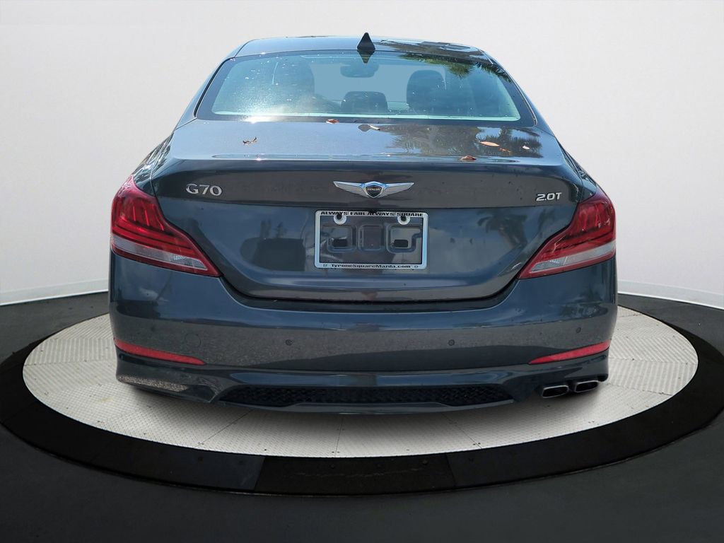 2021 Genesis G70 2.0T photo 4