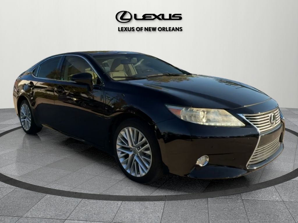 2013 Lexus ES 350's photo