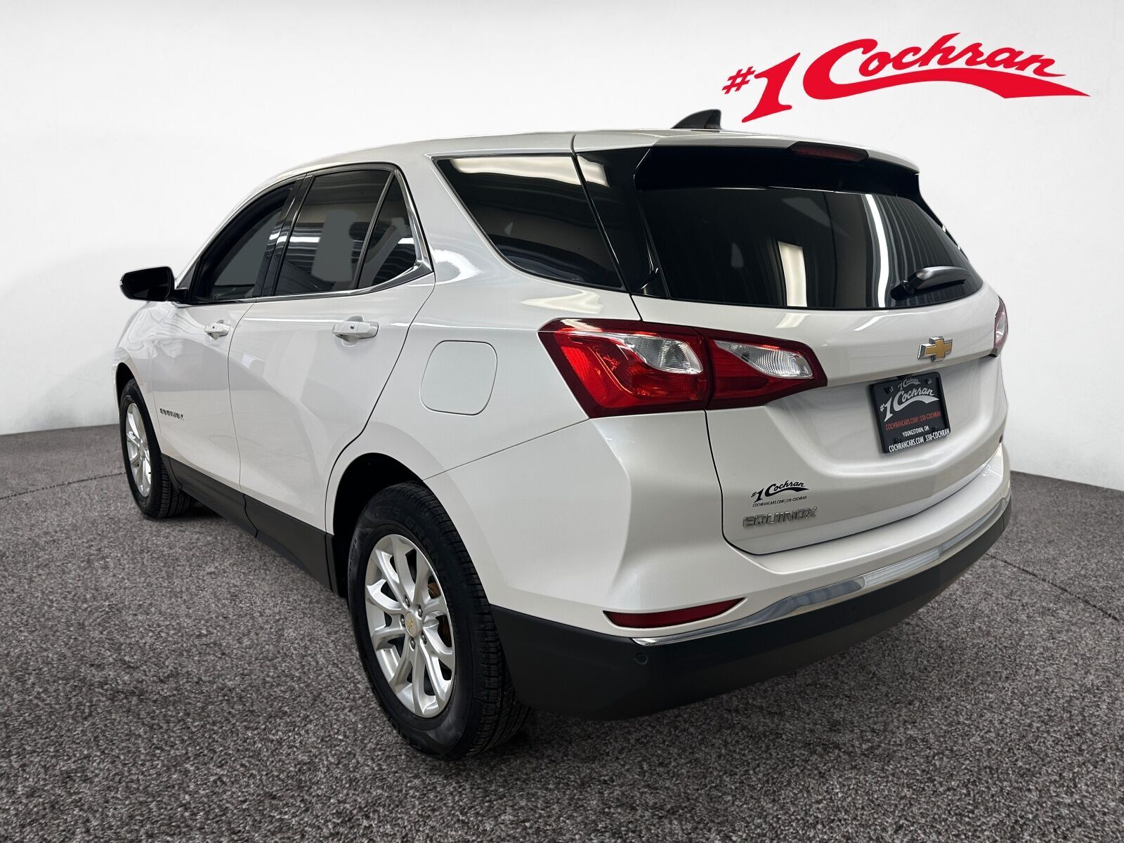 2019 Chevrolet Equinox LT photo 2