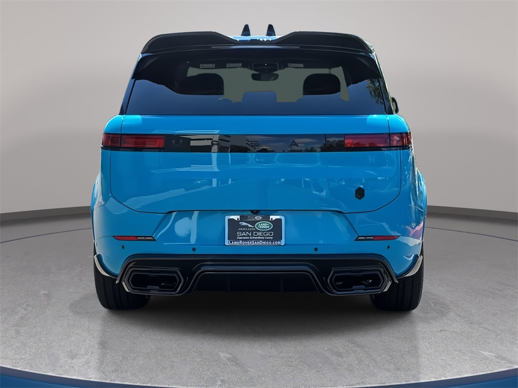 2025 Land Rover Range Rover Sport SE photo 4