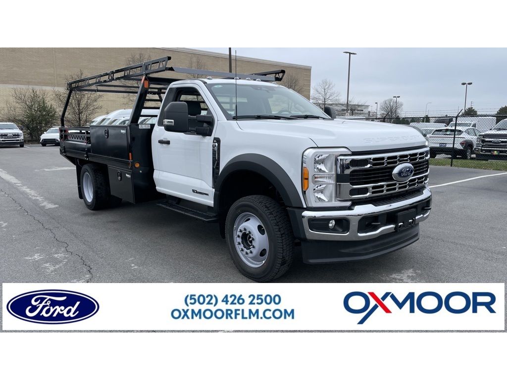 2023 Ford F-550 Super Duty Chassis Cab XL's photo