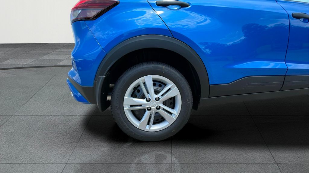 2025 Nissan Kicks Play S photo 18