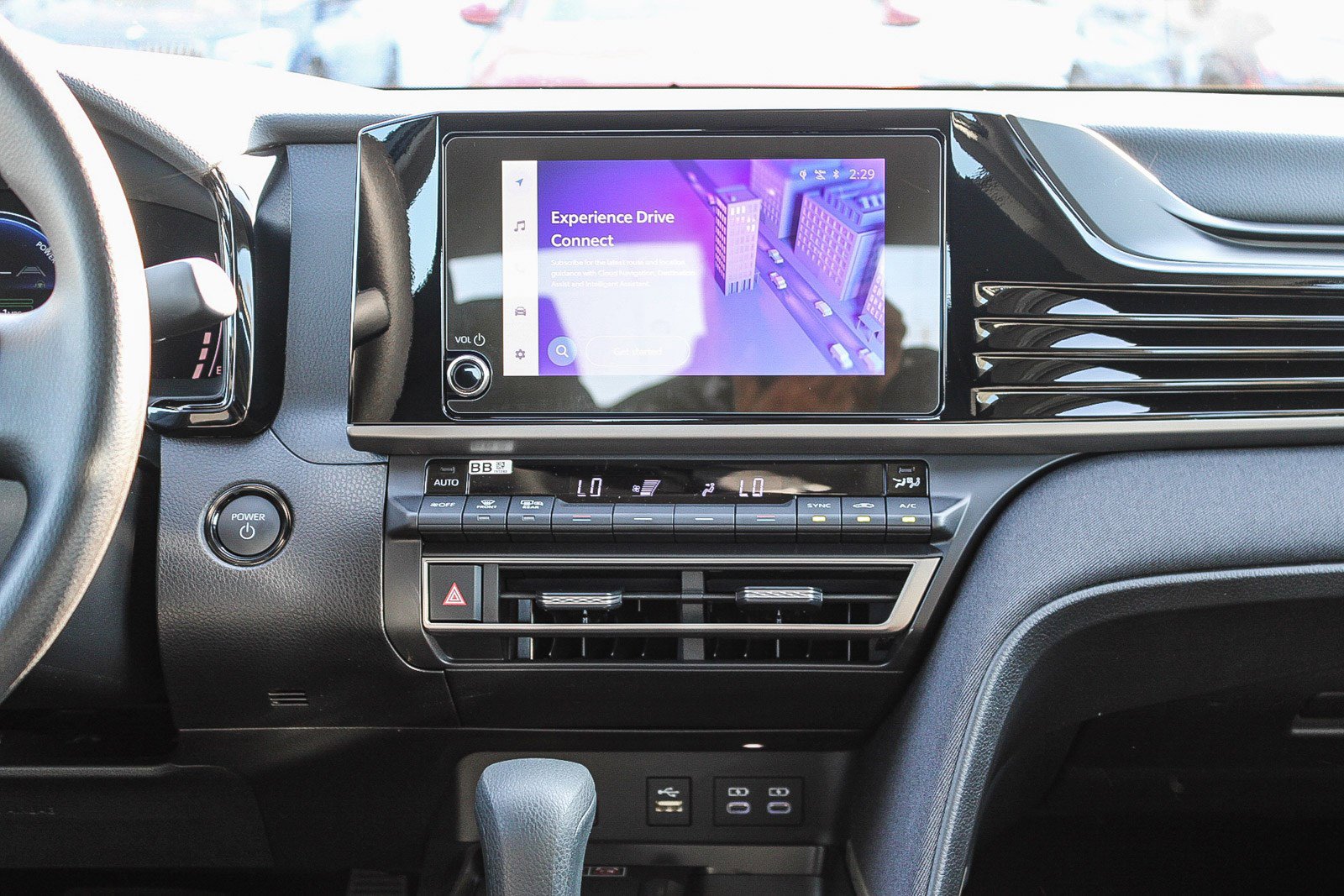 2025 Toyota Camry LE photo 14