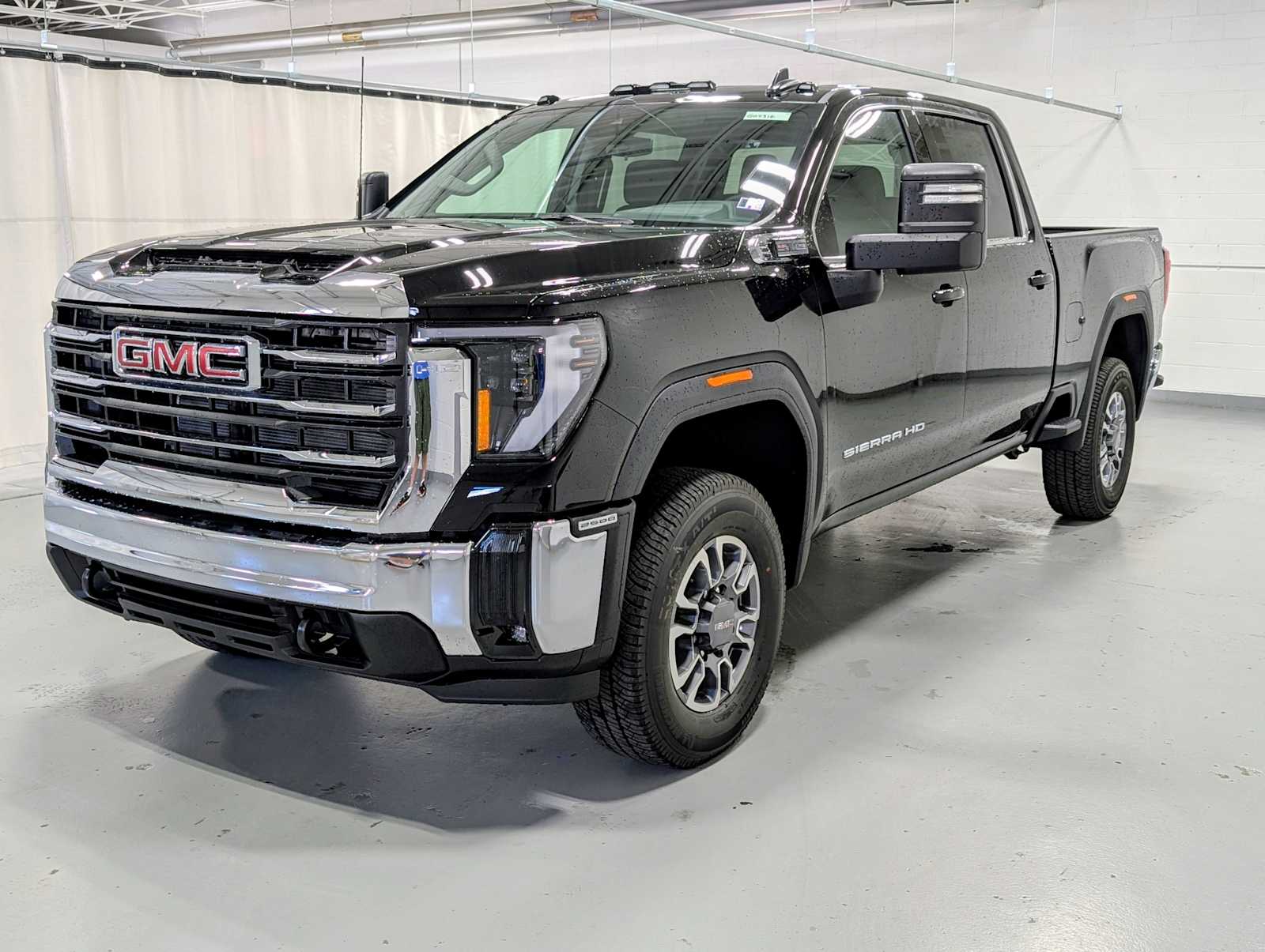 2026 GMC Sierra 2500HD SLE's photo