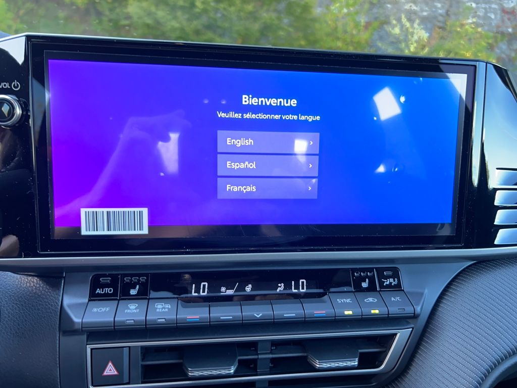 2026 Toyota Camry SE photo 18