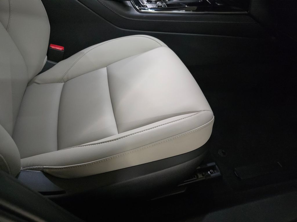 2025 Mazda CX-30 2.5 S Preferred photo 23