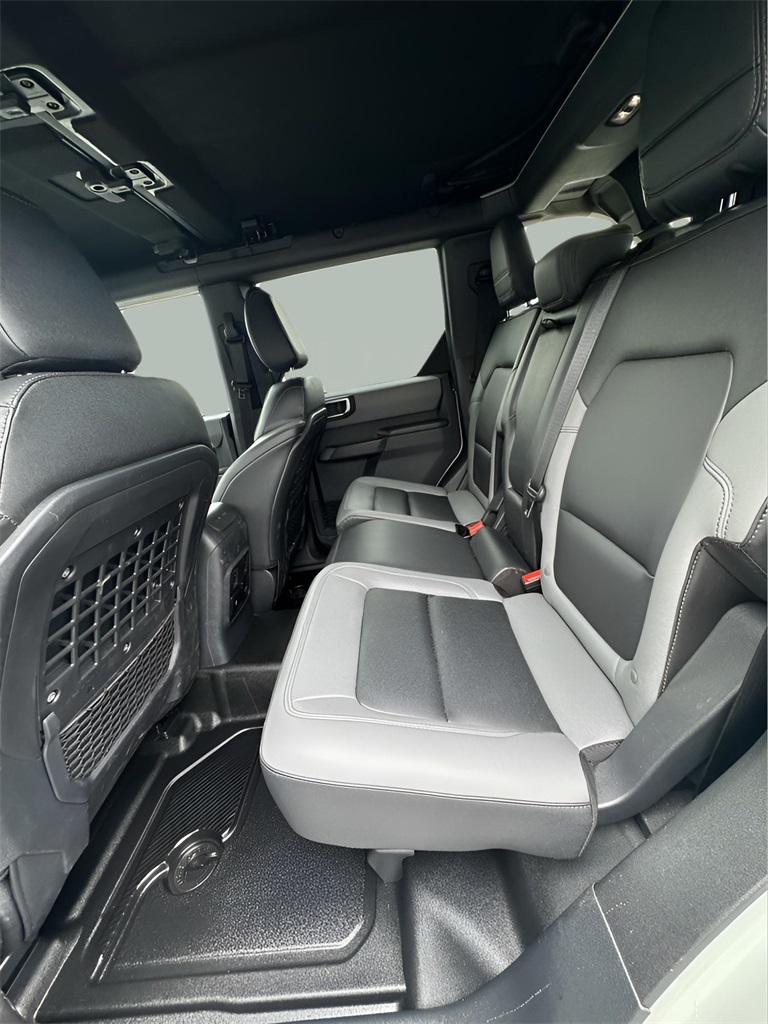 2024 Ford Bronco Big Bend photo 13