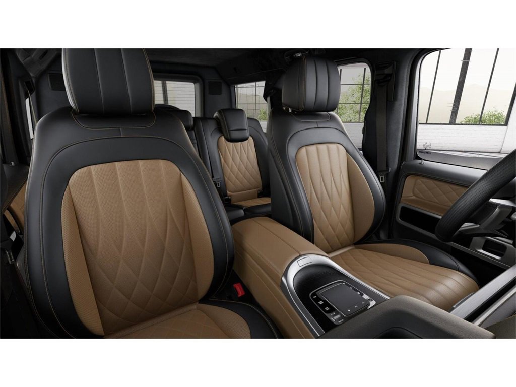 2025 Mercedes Benz G photo 5