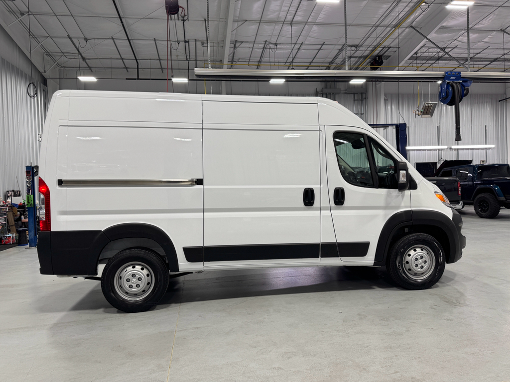 2023 Ram ProMaster 2500 photo 7