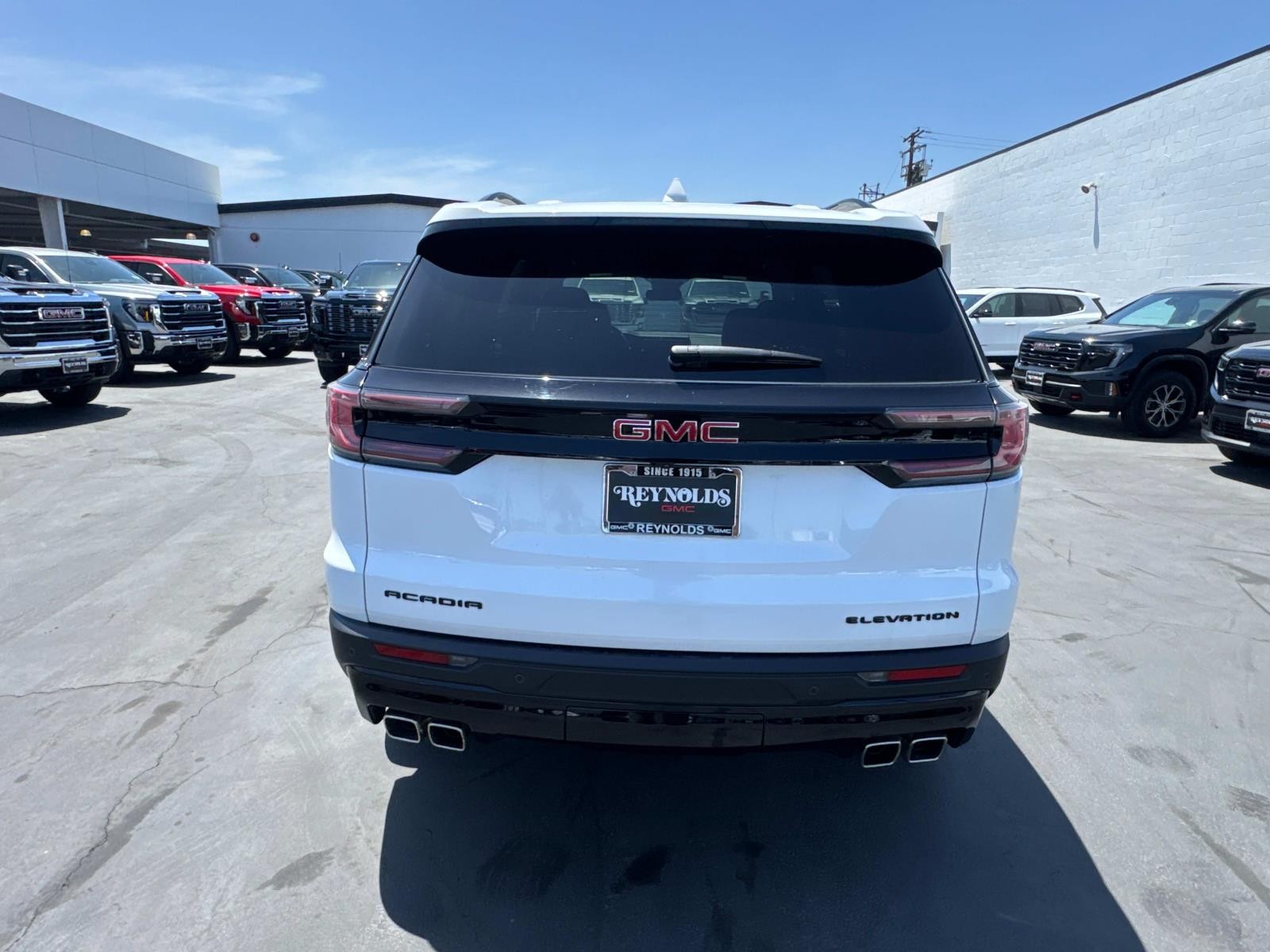 2025 Gmc Acadia Elevation photo 5